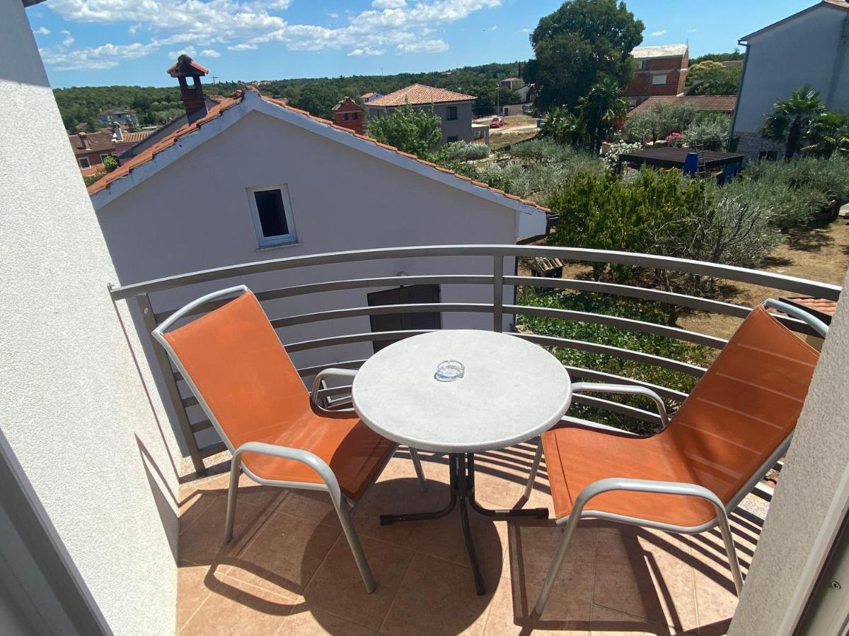 Appartement With Balcony Poreč